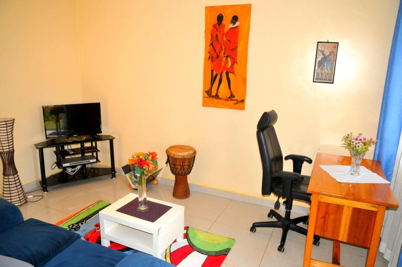 Victoria Lake View Guesthouse & Safaris عنتيبي المظهر الخارجي الصورة